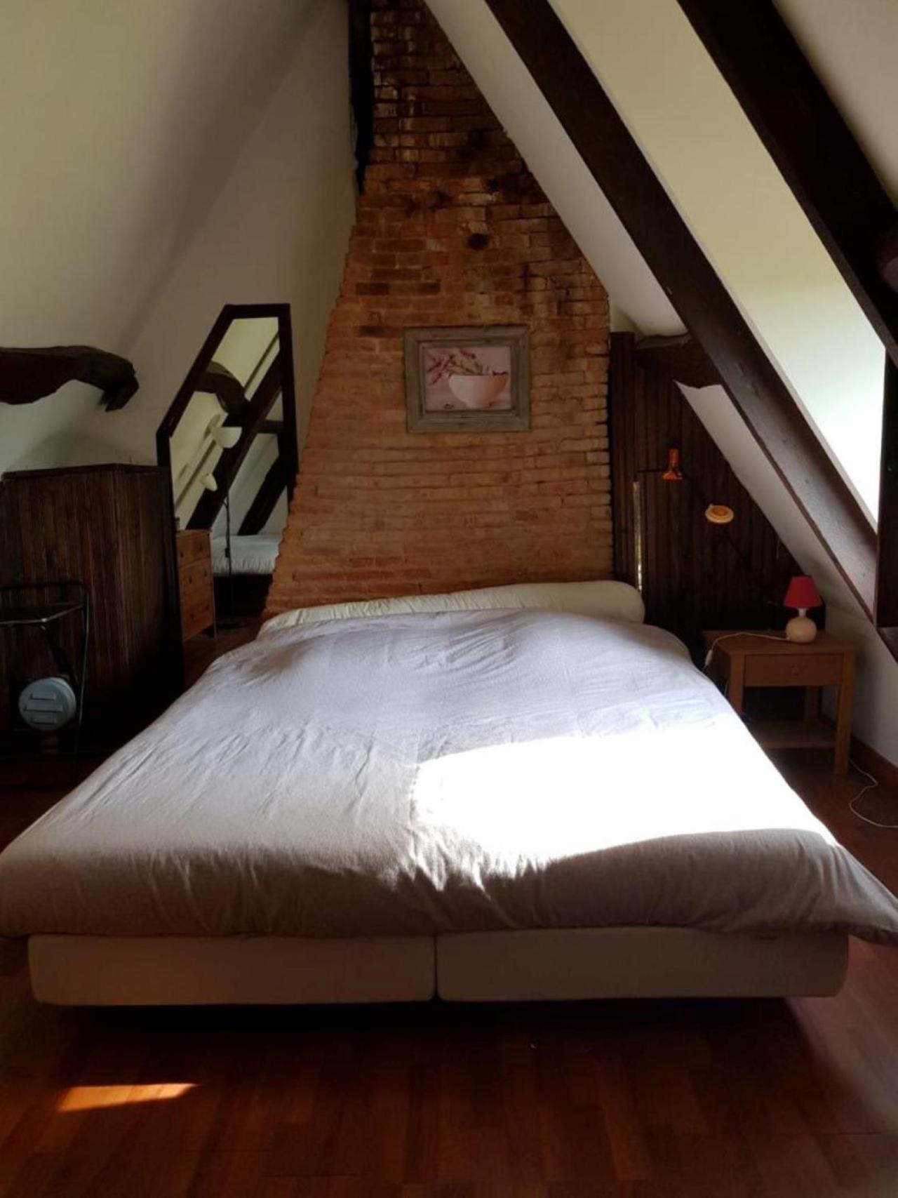 Chaumiere Familiale Weekend & Vacances Paisible Saint-Philbert-sur-Risle Exterior foto